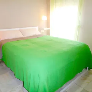 Apartment Enjoy Apart. Centro Y Playa Cervantes, Malaga